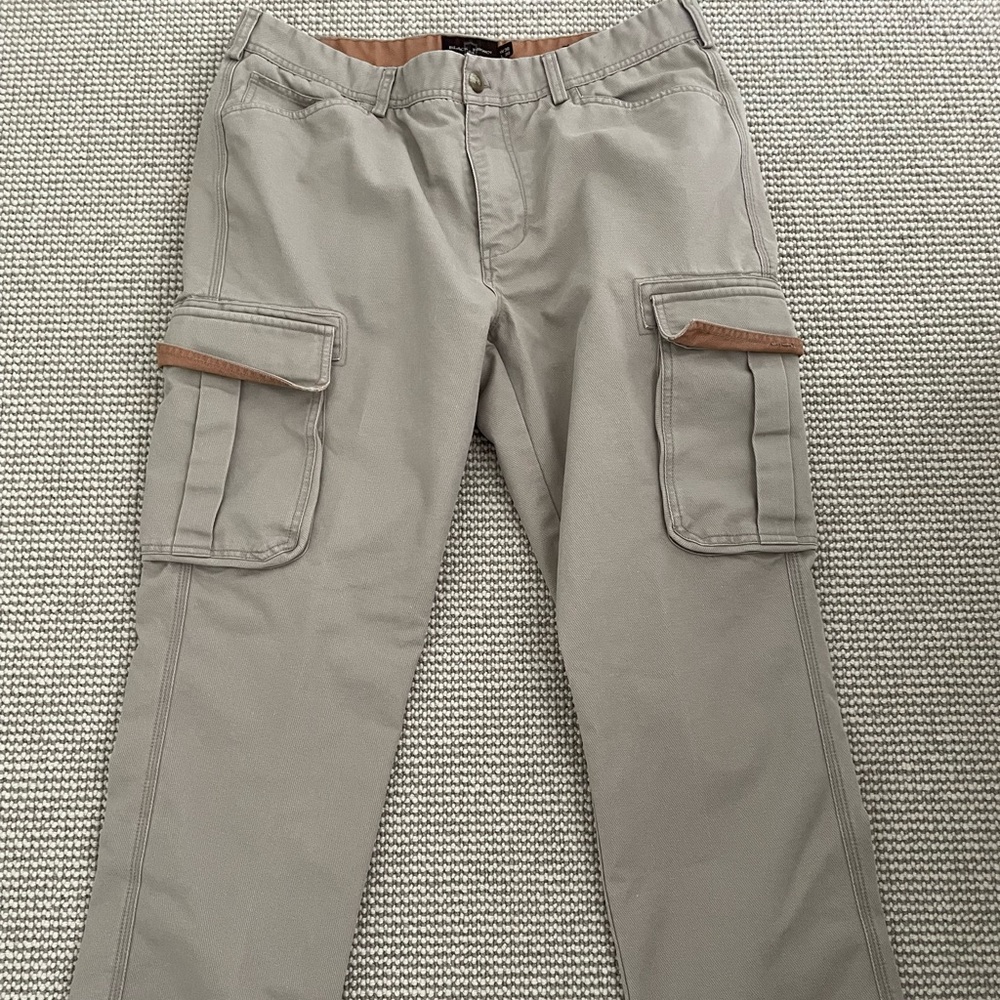 Black Brown- thin cord cargo pants in khakis